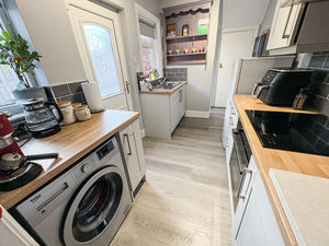 Photo 6- click for photo gallery